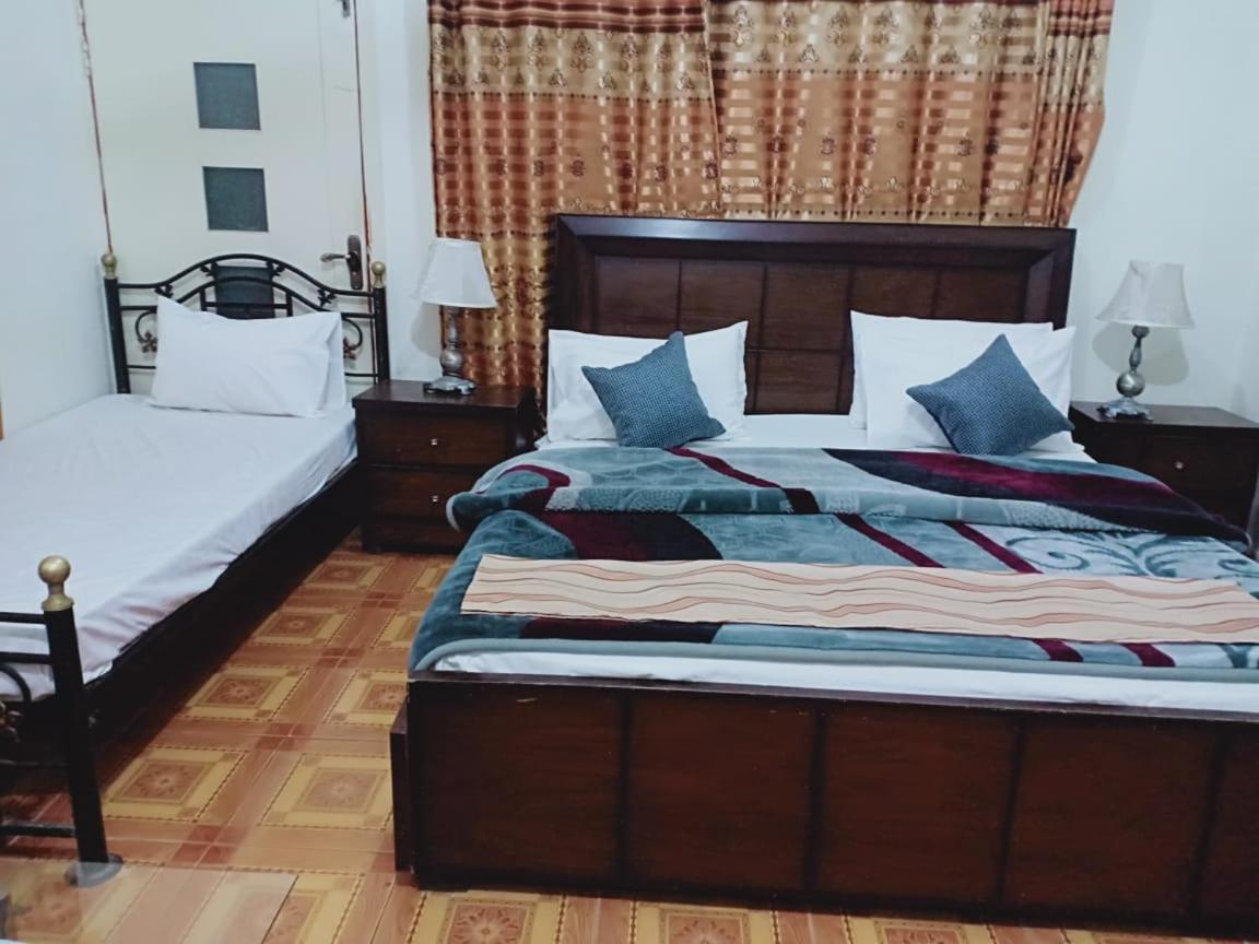 Pyramid International Guest House Islamabad Esterno foto
